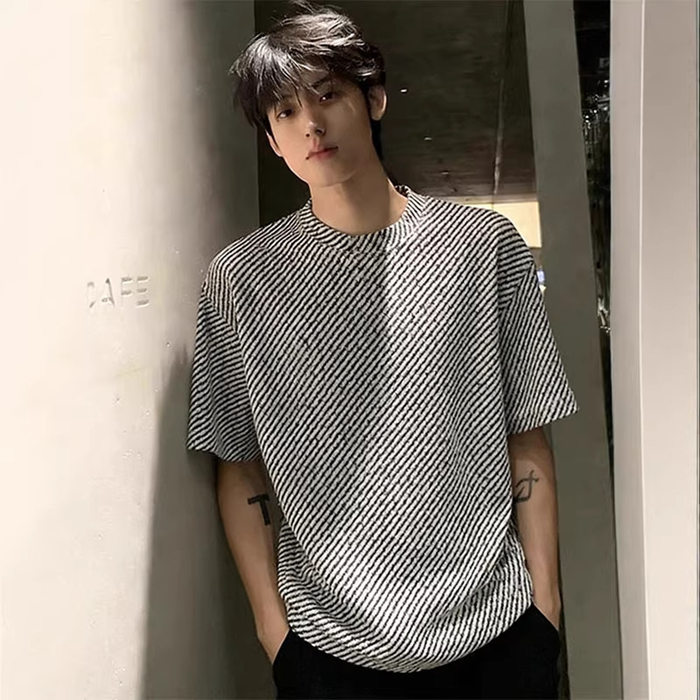 Rakuten - ストライプ tシャツ メンズ 半袖 斜めストライプ ボーダー 総柄 クルーネック 半袖tシャツ カットソー トップス ストリート系 モード系 春 夏 秋 大きいサイズ おしゃれ