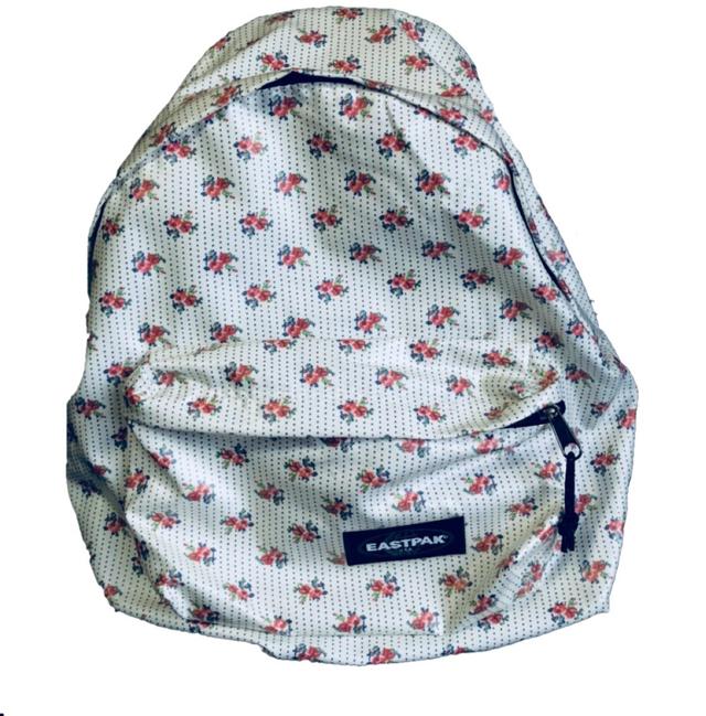 楽天Vintage Collection House☆【送料無料】 EASTPAK イーストパック 620 デザインリュック（バッグ）☆【中古】【美品】【2018ss】バーゲン