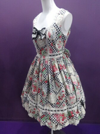 【中古】BABY，THE　STARS　SHINE　BRIGHT/ストロベリーレターズ柄裾スカラップジャンパースカート/ベイビーザスターズシャインブライト/2402021131