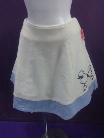 Rakuten - 【中古】未使用品/Heart　E/プードルプリントのフェルトスカート/ハートイー/2502081340