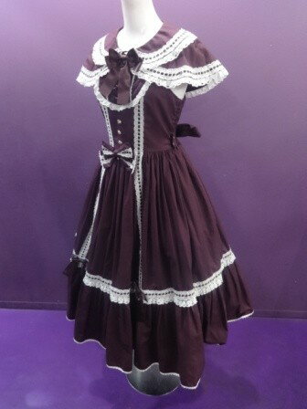 【中古】metamorphose　temps　de　fille/［通常サイズ］はしごレースリボンミディアムケープ付きジャンパースカート（無地）＋はしごレースリボンヘッドドレス（無地）の2点セット/メタモルフォーゼタンドュフィーユ/2509021529