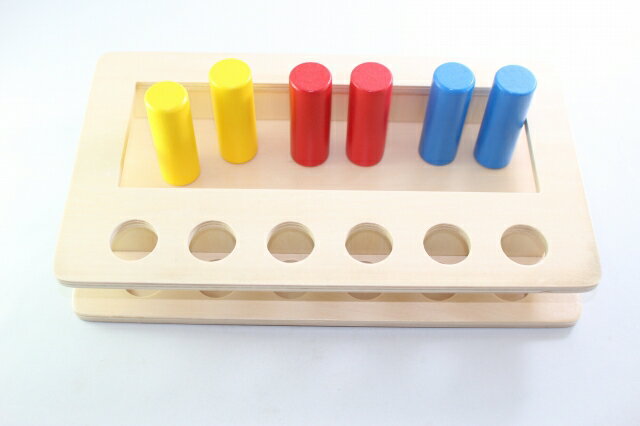 モンテッソーリ　ペグ・ボックス　Montessori Peg Box 知育玩具 1