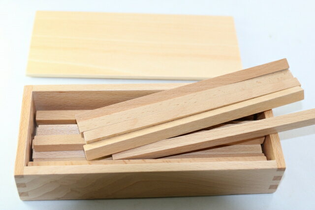 モンテッソーリ　直方体の棒 ♪茶色い階段の分解に♪　Montessori Box of Wooden Prisms 知育玩具