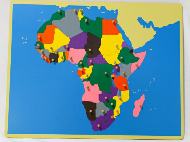 eb\[@AtJn}pY@Montessori Puzzle Map of Africa mߋ