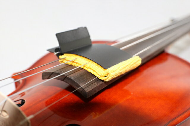 The String Cleaner バイオリン、ビオラ用 弦、指板のメンテナンスに ストリング・クリーナー