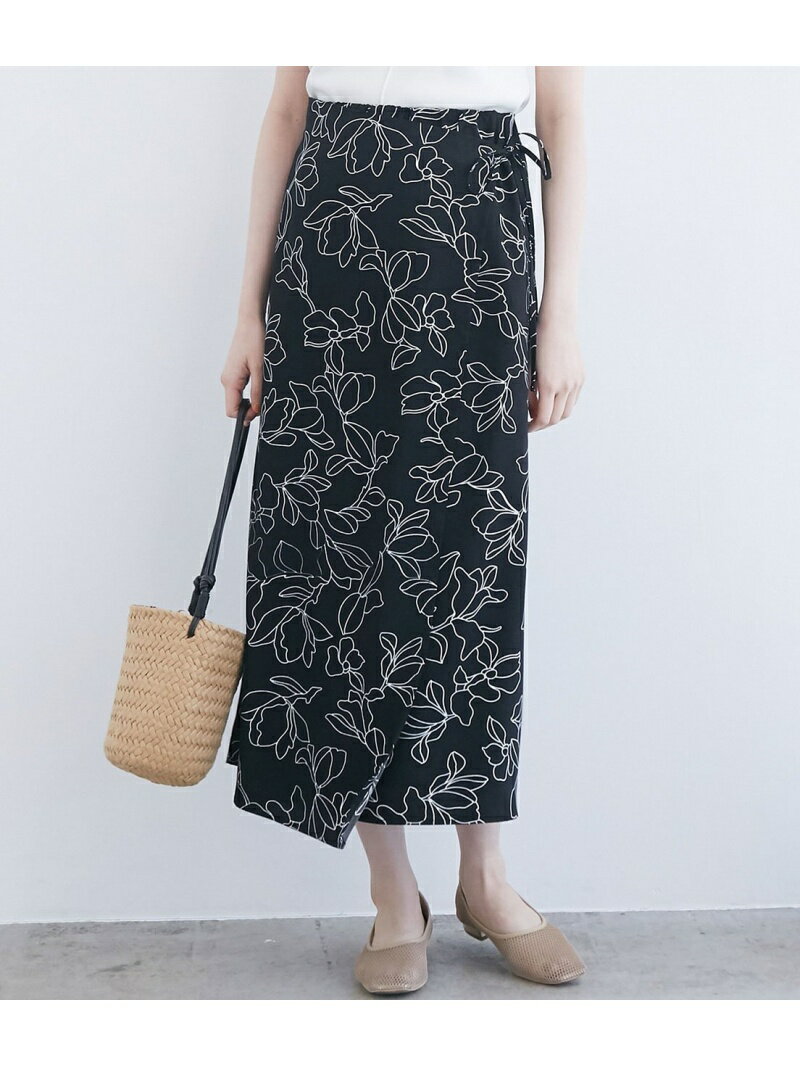 【SALE／50%OFF】【セットアップ対応】【WEB限定】アソート柄ラップスカート VIS ビス スカート その他のスカート ブラック ホワイト ネイビー【RBA_E】[Rakuten Fashion]のサムネイル