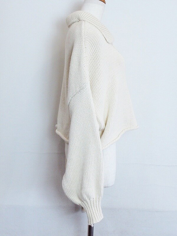 【中古】ZARA ザラ コットンニットセーター　長袖　ショート丈 USA：S アイボリー系 ok4606202328