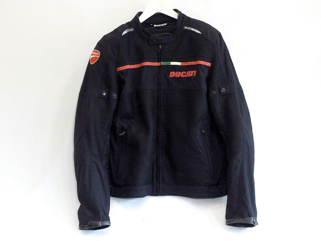 DUCATI 秋冬用メンズジャケット&ハンガー