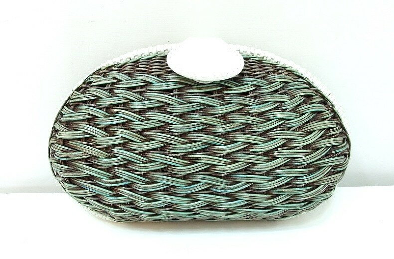 【中古】インターショシュールINTER-CHAUSSURES ストロー素材 クラッチバッグ kz4004163923