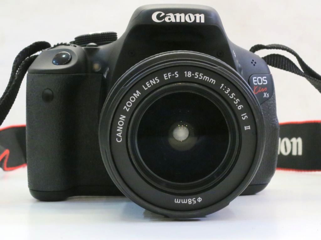 乐天商城 - 【中古】【極上美品】 Canon キャノン デジタル一眼レフカメラ 標準・望遠 ダブルレンズキット　キャリングバッグ付き EOS Kiss X5 sy5022227645