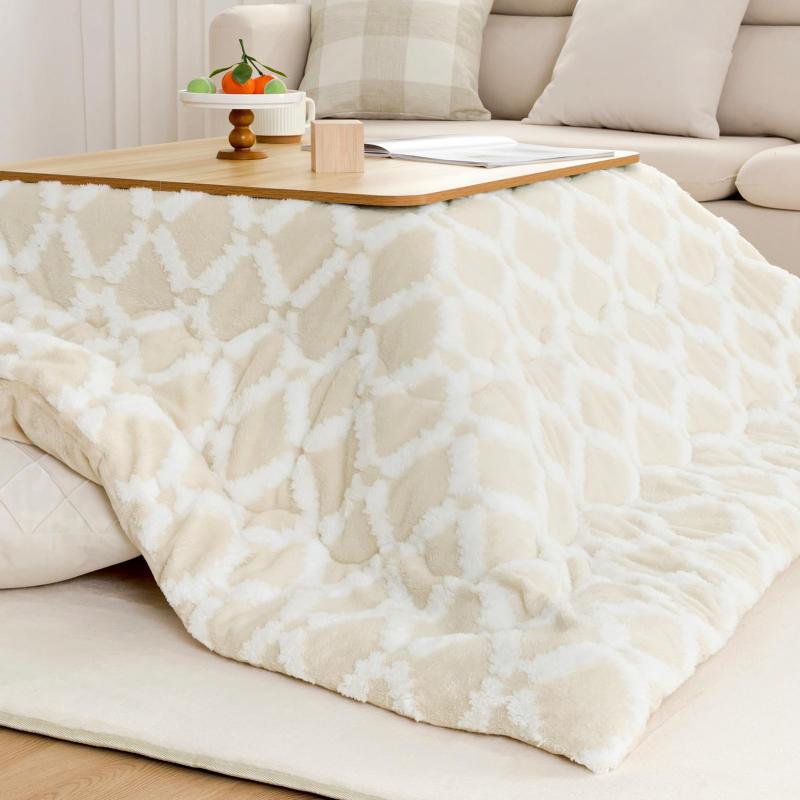 HARUMIN こたつ布団 正方形 コタツ布団 火燵布団 単品 吸湿蓄熱 保湿加工 中空繊維混紡 おしゃれ 北欧 洗える 【柄面＆無地面】リバーシブル 両面使える 静電気防止 毛抜けない フ