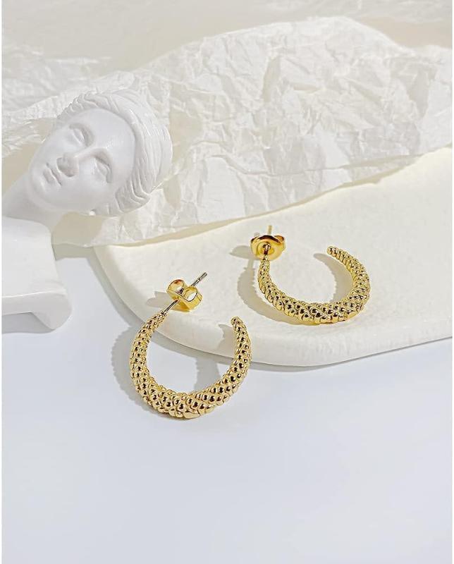 ピアス レディース ゴールド チタン 金属アレルギー対応 C形ピアス ツイストピアス スタッド 光面 おしゃれジュエリー ハーフフープピアス 誕生日人気 両耳用