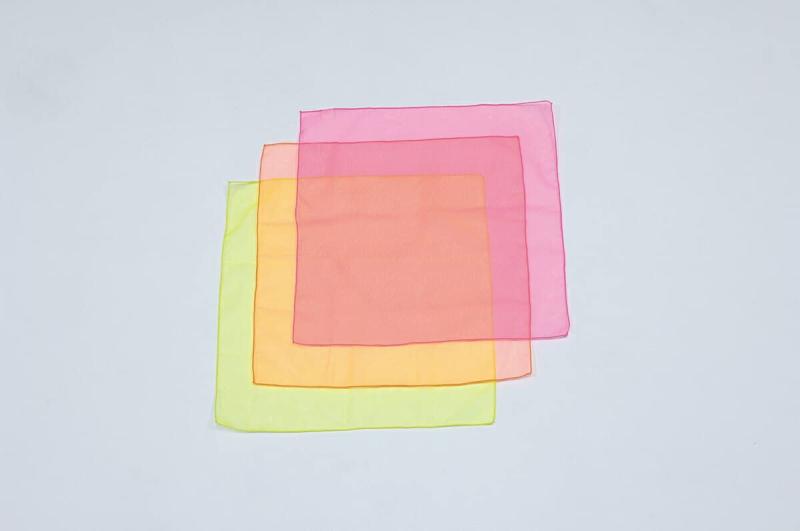 乐天商城 - TOEI LIGHT(トーエイライト) 浮遊スカーフ B-3516 ピンク・オレンジ・黄 (約)45×45cm