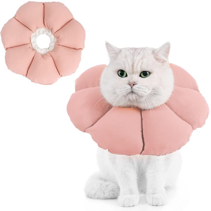 Avont エリザベスカラー 犬用 猫用 ソフト 軽量 手術後 傷口保護 舐め防止 引っ搔き防止舐めるのをやめて、痛み、縫い目、傷、切り傷からの回復を助けます。ペットが食べたり、飲んだり、トイレに行くのを妨げません。Sサイズ: 首周りが5.9インチから9.8インチの重さの体重6.0ポンド未満の猫に適しています。コーンの直径は10インチです。コードクランプ付きの調節可能な引き紐で簡単に締めたり外したりできます (ご注文前にペットの首のサイズを測ってください)。防水&amp;滑らかな生地にダウニーの詰め物は軽量で一日中快適に着用できます。ペットが休むためのソフトで快適なビルトイントラベルピロー、キュートで愛らしいオーナメントとして機能します。お手入れと乾燥が簡単; 洗濯機と自然乾燥(乾燥機には対応していません); ペットの安全と快適さの必需品。