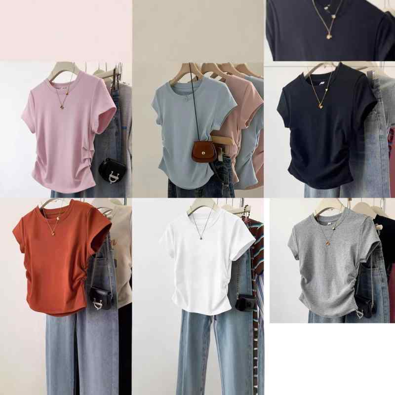 Tシャツ レディース 半袖 トップス カットソー クルーネック 伸縮性 おしゃれ シンプル 無地 着痩せ ギャザー デザイン 韓国風 春夏 普段着 きれいめ・カテゴリ: Tシャツ・素材: 綿、スパンデックス・柄: 無地・スタイル: カジュアル・袖丈: 半袖・工法: 抽褶・フィット感: ルーズフィット・着丈: 普通丈(50-65cm)・ネックライン: クルーネック・袖のタイプ: 通常袖・トレンド要素: マカロンカラー・カラー展開: ホワイト、グレー、ピンク、レッド、ブラック、ライトブルー・サイズ展開: L(80-110), XL(110-130)・メイン素材比率: 30-50%・サブ素材比率: 30-50%