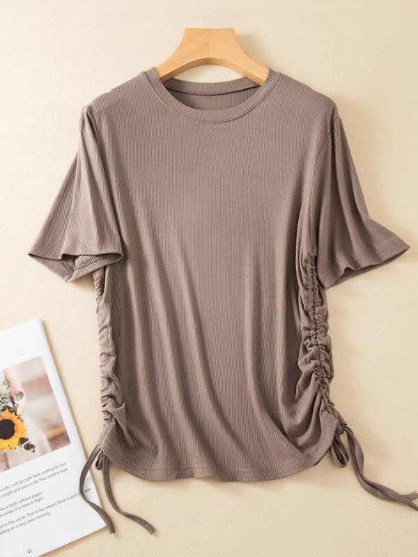 半袖 Tシャツ レディース 夏 新作 韓国風 修身は スリム。生地名: コットンメイン生地成分: コットンメイン生地成分2: スパンデックスパターン: 純色袖の長さ: 半袖クラフト: タック貨物番号: R-630ブランド: その他プレートタイプ: お手入れタイプ襟タイプ: ラウンドネック流行の要素: ねじカラー: 黒,ホワイト,ミルクグレー,芥子グリーン,ワインレッド,マスタードジャスミン,コーヒー色,カーキ色,スカイブルーサイズ: L,Xl,Xxxlスタイルタイプ: 雰囲気通勤メイン生地成分含有量: 90% (含む)-95% (含まない)スタイル: 通勤風製品カテゴリ: Tシャツメイン生地成分2含有量: 30% 以下