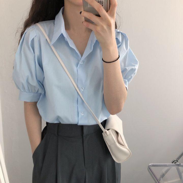 ・カテゴリ: shirt/ブラウス（シャツ）・スタイル: ストリート、ゴシック・主な素材: 綿混紡・デザイン: カーディガン、無地、ポロ襟、レギュラースリーブ、折り襟・シルエット: ルーズ・身丈: 普通（約50cm～65cm）・カラー展開: ブルー、ホワイト、アプリコット、ブラック・サイズ展開: S、M、L、XL