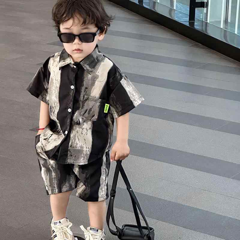シャツ セットアップ キッズ 男の子 短袖 半袖シャツ ハーフパンツ ショートパンツ 半ズボン 2点セット 上下セット トップス ボトムス 薄手 軽い 軽量 涼しい カジュアル 普段着 通園 通学 旅行 お出かけ レジャー