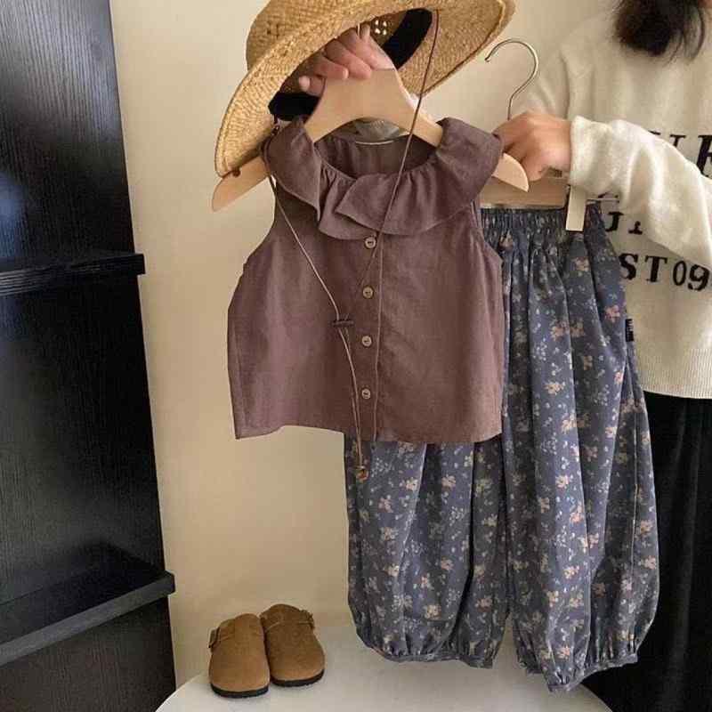 ・カテゴリ: ベビーギフトセット・対象性別: 女性・スタイル: 韓国風・セット内容: 新生儿ギフトボックス・セット点数: 2点セット・対象年齢: 中大童（8歳以上、身長140cm以上）・袖丈: ノースリーブ・生地の厚さ: 薄手・主な素材: 綿・主な素材の含有量: 71%〜80%・安全基準: B類・カラー展開: WW襟ベスト＋おばあちゃんパンツ・対応身長: 80cm、90cm、100cm、110cm、120cm、130cm
