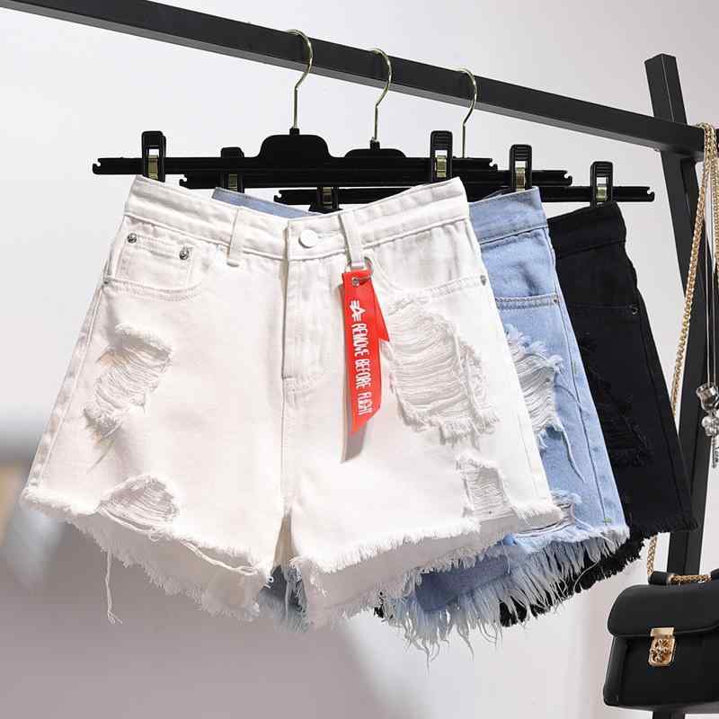 ・カテゴリ: デニムパンツ・素材: 綿（30%未満）、ポリエステル（30%以上50%未満）・スタイル: エレガント、きれいめカジュアル・パンツ丈: ショート丈・3分丈・ウエスト: ハイウエスト・デザイン特徴: ワイド、ダメージ加工、ウォッシュ加工、裾広がり・カラー展開: ホワイト、ブラック、ライトブルー・サイズ展開: S、M、L、XL、XXL・伸縮性: 微細な伸縮性あり