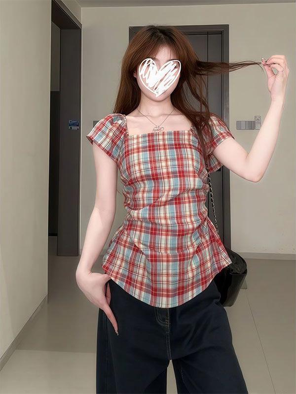 ・カテゴリ: Tシャツ・スタイル: スイート&amp;スパイシー、フェミニン・素材: 綿90%以上95%未満、スパンデックス30%以下・柄: チェック・デザイン: プルオーバー・袖丈: 半袖・袖型: レギュラースリーブ・シルエット: スリムフィット・着丈: ミディアム丈（50cm超65cm以下）・ネックライン: ボートネック・特徴: ギャザー、シンプル・厚さ: 標準・カラー展開: 画像色・サイズ展開: S、M、L、XL
