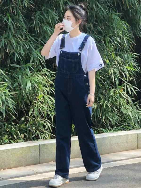 ・カテゴリ: デニムパンツ・素材: 綿 70%-80%未満、ポリエステル 50%-70%未満・デザイン: サロペット・丈: フルレングス・ウエスト: ハイウエスト・生地の厚さ: 薄手・ディテール: ポケット・カラー: ダークブルー・サイズ: S、M、L、XL・スタイル: カジュアル、マニッシュ、エレガント・シルエット: ワイド・伸縮性: なし