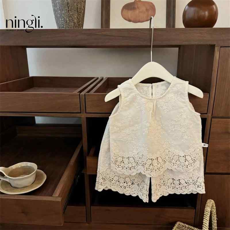 セットアップ キッズ 女の子 子供服 ベビー服 上下セット 半袖 Tシャツ 半ズボン 2点セット カットソー ショートパンツ 春夏 サマー 綿 コットン レース 刺繍 かわいい フリル ティアード ギャザー 通園 通学 普段着 涼しい 快適 伸縮性