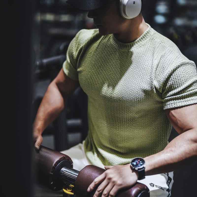 Tシャツ メンズ 運動着 スポーツウェア トップス 半袖 無地 織り柄 シワ防止 トレーニング 弾力性 ストレッチ 丸首 クルーネック 速乾 フィットネス ジム ランニング 普段使い カジュアル シンプル 快適 通気性 インナー