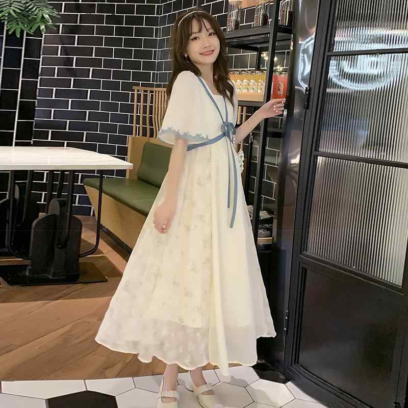 マタニティ ワンピース レディース 妊婦服 夏服 夏物 おしゃれ 甘め きれいめ 着痩せ ゆったり ふんわり 膝丈 半袖 体型カバー カジュアル お出かけ 服装 部屋着 ママコーデ・カテゴリ: ワンピース・ネックライン: スクエアネック・袖丈: 五分袖・素材: 綿、ポリエステル・素材混率: 綿30%以下・柄: 配色・スカート丈: ミモレ丈・カラー展開: オフホワイト・サイズ展開: M,L,XL,2XL,3XL,4XL・シルエット: フェアリースカート・スタイル: 清新甜美・流行の要素: リボン・袖型: フリル袖・加工: 先染め・その他素材: スパンデックス30%以下
