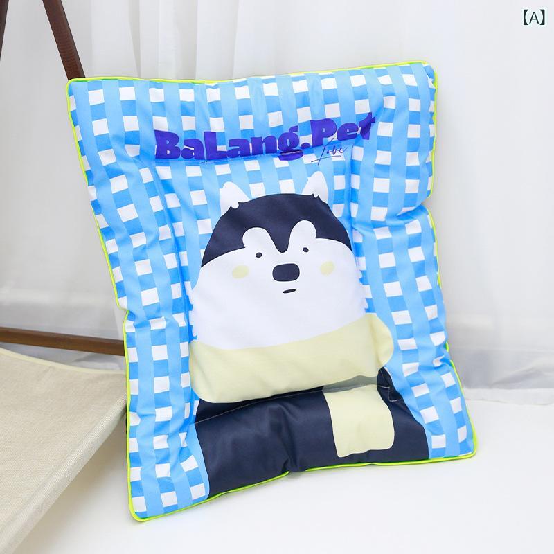 ペット用品 マット 女の子 男の子 犬 猫 夏用 接触冷感 撥水加工 オールシーズン 快適 涼感 睡眠マット ペットマット・カテゴリ: ペット用ベッド・カラー展開: ブルーハスキー、ブルーストライプ、グリーンストライプ、ピンクストライプ・サイズ展開: 一号 40*28cm (1.5kg以内のペット向け)、二号 55*45cm (4kg以内のペット向け)、三号 68*55cm (14kg以内のペット向け)、四号 75*65cm (15kg以内のペット向け)・対象: 犬