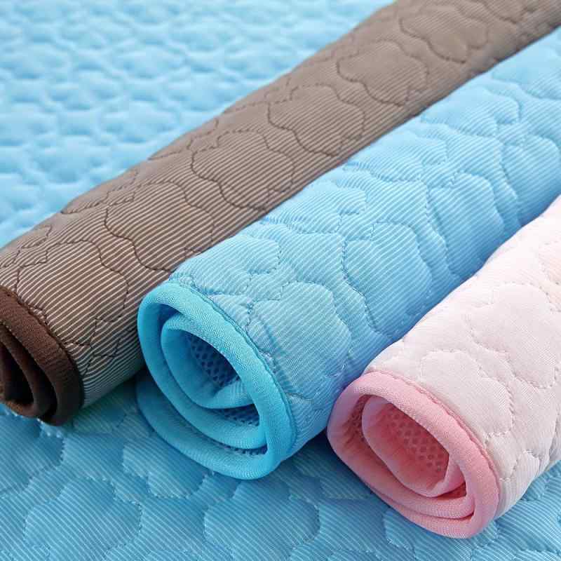 ペット用品 ペット 冷却マット 犬 猫 接触冷感 涼しい 敷きパッド 暑さ対策 オールシーズン