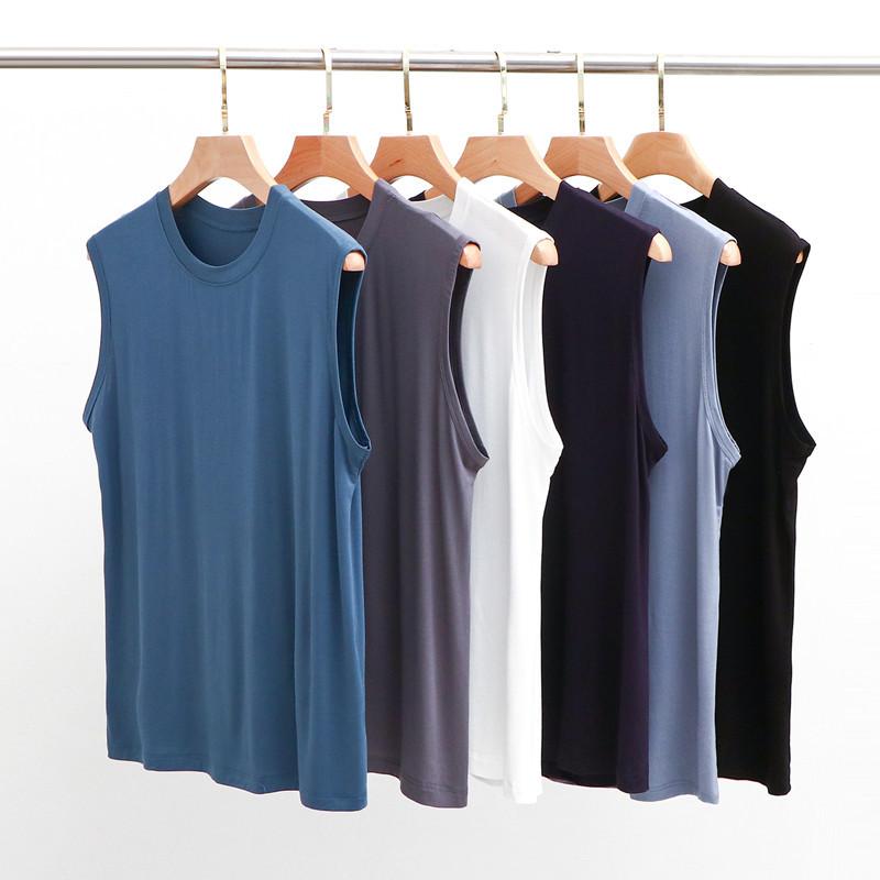 タンクトップ メンズ 男性用 ノースリーブ Tシャツ 軽い 薄手 トップス インナー モダール 通気性 吸汗 速乾 伸縮性 ストレッチ ゆったり 大きいサイズ カジュアル スポーツ 部屋着 オールシーズン・素材: モダール繊維・主な素材: モダール・素材混用率: 90-95%・スタイル: シンプル・ネックライン: クルーネック・カラー展開: ブラック、ホワイト、フォギーブルー、ダークグレー、インクブルー、ネイビー・サイズ展開: 4XL（45-65kg）、5XL（65-80kg）、6XL（80-100kg）