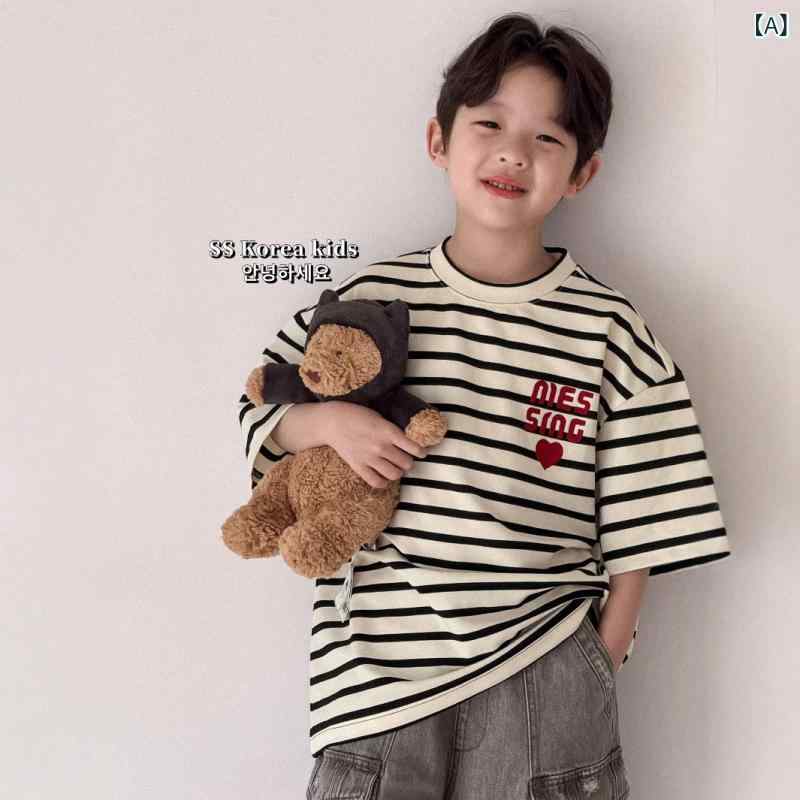 ・カテゴリ: 子供用Tシャツ・対象性別: 男女兼用・スタイル: 韓国風・フード: なし・袖丈: 半袖・対象年齢: 8歳以上、身長140cm以上・生地加工: 柔軟処理・柄: ボーダー・主な素材: 綿95%・安全基準: B類・ネックライン: クルーネック・機能: 吸湿速乾・カラー展開: ブラック×ホワイトボーダー・サイズ展開: 120cm、130cm、140cm、150cm、160cm、170