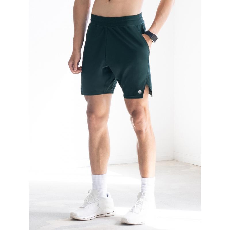 ショートパンツ メンズ スポーツ ハーフ丈 ストレッチ トレーニング ボトムス オールシーズン アウトドア 部屋着 イージー 無地 シンプル 快適 カジュアル ズボン・素材: 化学繊維混紡, ・丈: 五分丈, ・主な素材: ポリエステル, ・カラー展開: ブラック, パープル, グリーン, ・サイズ展開: M, L, XL, 2XL, 3XL, ・シルエット: ルーズ, ・伸縮性: 微弾性, ・スタイル: 香港風, ・素材混用率: 96%