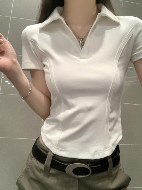 2025 夏 韓国 風 修身正 肩 polo 半袖 Tシャツ レディース 魚 骨 線 デザイン V ネック ユニーク 短い トップス生地名: その他/その他パターン: ソリッドカラースタイル: その他,YJF袖丈: 半袖職人技: その他商品番号: その他ブランド: その他バージョン: スリムフィット襟のタイプ: ポロカラースリーブタイプ: 通常の人気要素: 40715389711発売年・発売時期: 2024年夏色: Green,黒,白,グレーサイズ: S,M,L,XLスタイルタイプ: 上品カジュアル製品カテゴリー: Tシャツタイプ: その他