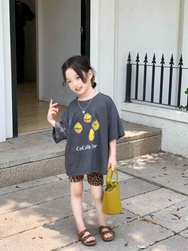 Tシャツ キッズ 子供 男の子 女の子 カットソー トップス 半袖 春夏 梨 フルーツ プリント 洋梨 ルーズ ゆったり プルオーバー クルーネック カジュアル 綿 コットン 通園 通学 普段着 丸首 かわいい