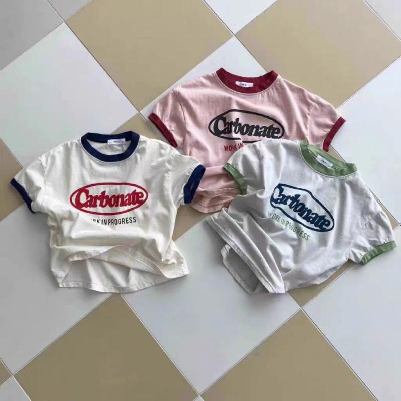 Tシャツ キッズ 男の子 女の子 半袖 カットソー トップス 半袖Tシャツ 子供服 ジュニア インナーシャツ クルーネック アルファベット プリント 韓国風 おしゃれ かわいい カジュアル 普段使い 通学 通園 サマー