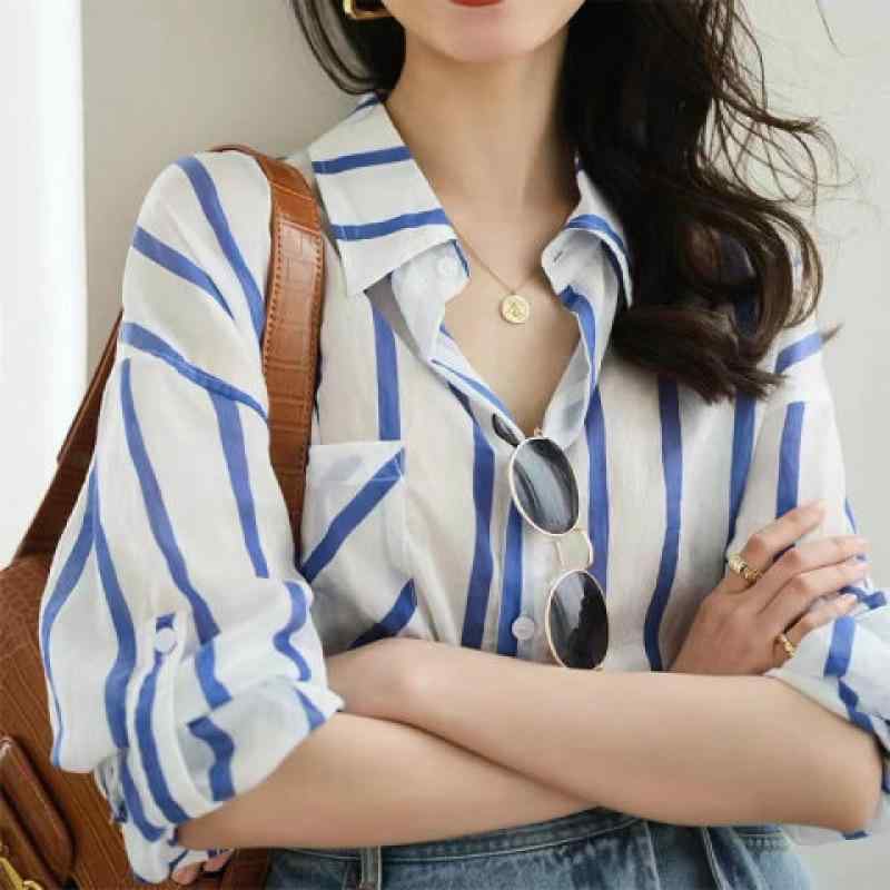 ・カテゴリ: 衬衫・スタイル: カジュアル、エレガント・主な素材: ポリエステル100%・柄: ストライプ、チェック・デザイン: カーディガン、パッチワーク、ボタン・袖丈: 長袖・シルエット: ルーズフィット・着丈: 普通丈(50cm超65cm以下)・ネックライン: POLO襟・袖の種類: レギュラースリーブ・カラー展開: グリーン、ダークブルー・サイズ展開: S、M、L、XL、2XL