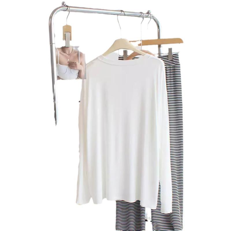 ・カテゴリ: Tシャツ・スタイル: カジュアル、都市風・主な素材: 通用款95%以上・ネックライン: クルーネック・袖丈: 長袖・柄: プリント、レター・デザイン特徴: プリント・着丈: ミディアム丈（約65cm-80cm）・カラー展開: ホワイト、ダークグレー、ブラック・サイズ展開: フリーサイズフリーサイズフリーサイズフリーサイズフリーサイズフリーサイズフリーサイズフリーサイズフリーサイズ