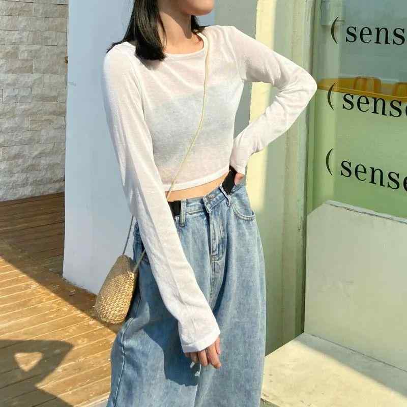 ・カテゴリ: Tシャツ・スタイル: 通勤風、コンフォートカジュアル・主な素材: ポリエステル90%以上95%未満・柄: 無地・デザイン: プルオーバー・袖丈: 長袖・クラフト: 刺繍・シルエット: スリムフィット・着丈: ショート丈（約40cm〜50cm）・ネックライン: クルーネック・袖型: レギュラースリーブ・人気要素: メッシュ・カラー展開: ホワイト、ブラック・サイズ展開: S（30-40kg）、M（40-50kg）、L（50-57.5kg）、XL（57.5-65kg）、2XL（65-75kg）