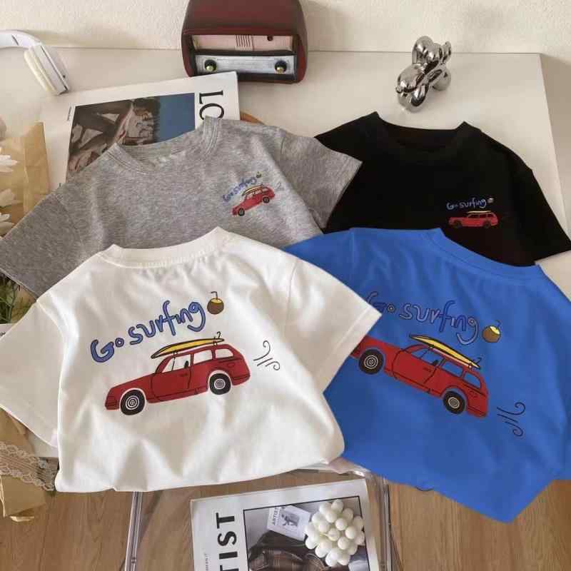 ・カテゴリ: 子供用Tシャツ・対象性別: 男女兼用・スタイル: 韓国風・フード: なし・袖丈: 半袖・対象年齢: 乳幼児・子供（1歳以上、80cm以上）・生地加工: 柔軟加工・柄: キャラクター、プリント・主な素材: 綿100%・安全基準: B類・ネックライン: クルーネック・機能: 吸湿速乾・カラー展開: ホワイト、ブラック、ライトグレー、ブルー・サイズ展開: 90cm、100cm、110cm、120cm、130cm、140cm、150cm、160cm