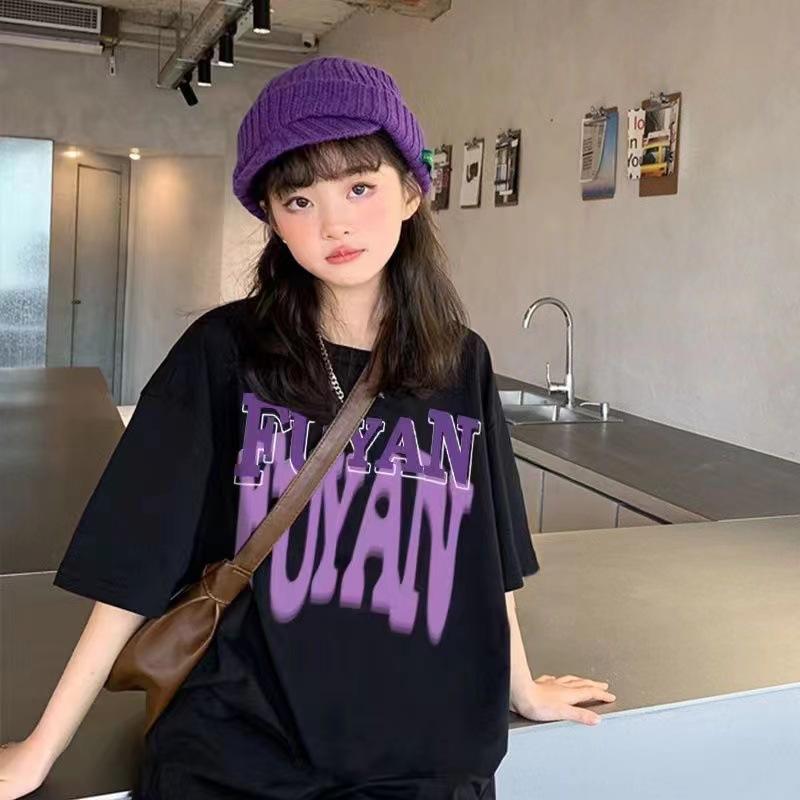 ・カテゴリ: 子供用Tシャツ・対象性別: 男女共用・スタイル: 韓国風・フード: なし・袖丈: 半袖・対象年齢: 1〜3歳（80〜100cm）、3〜8歳（100〜140cm）、8歳以上（140cm以上）・機能性: 紫外線防止、吸湿速乾・柄: キャラクター、プリント・主な素材: 綿100%・安全基準: B類・ネックライン: クルーネック・カラー展開: ホワイト、ブラック・対応身長: 90cm、100cm、110cm、120cm、130cm、140cm、150cm、160cm
