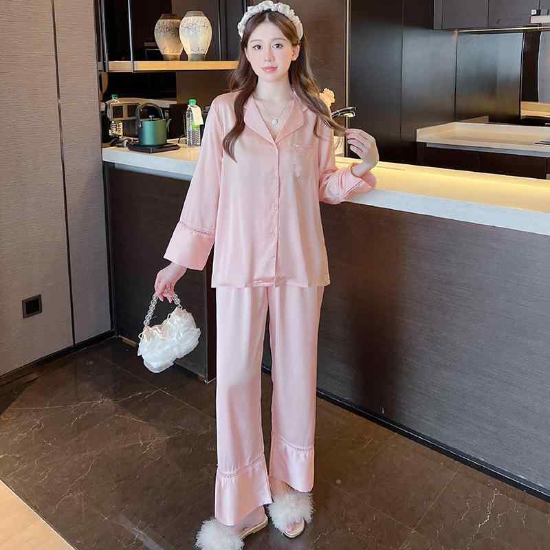・カテゴリ: 睡衣・素材: ポリエステル90%（含）-95%（不含）・スタイル: フェアリー風・厚み: 薄手（121-140g/平方メートル）・ネックライン: オープンカラー・袖丈: 長袖・パンツ丈: 長ズボン・対象: レディース・着用シーン: ルームウェア・カラー展開: ブラック、ホワイト、ピンク・サイズ展開: M、L、XL