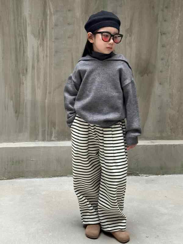 ・カテゴリ: 子供用セーター・性別: 男女兼用・生地加工: 柔軟処理・スタイル: 韓国風・対象年齢: 中小童（3～8歳、100～140cm）・毛糸の太さ: 極太・厚さ: 極厚・袖丈: 長袖・着用タイプ: プルオーバー・柄: 無地・主な素材: 綿100%・安全基準: B類・ネックライン: クルーネック・フード: なし・カラー展開: ダークグレー（ポンチョ風セーター）・サイズ展開: 90cm、100cm、110cm、120cm、130cm、140cm