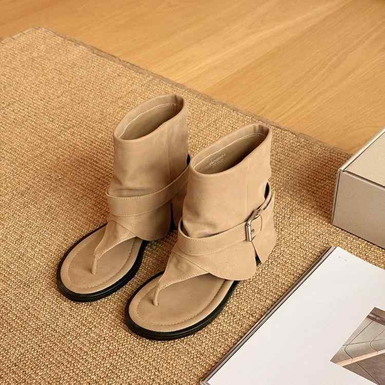 ・カテゴリ: 罗马凉鞋・カラー展開: 黒色、卡其色・サイズ展開: 35、36、37、38、39、40・アッパー素材: PU・つま先形状: ラウンドトゥ・スタイル: 韓国版・ソール素材: ゴム・着用方式: ゴムバンド