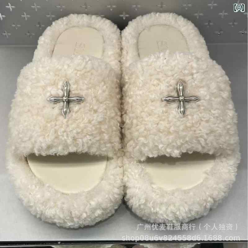 ・カテゴリ: 一字型サンダル・カラー展開: ホワイトベルベット、ブラックベルベット、カーキベルベット・サイズ展開: 35、36、37、38、39、40・アッパー素材: マイクロファイバー・つま先の形状: ラウンドトゥ・靴底素材: ゴム・ライニング素材: 布