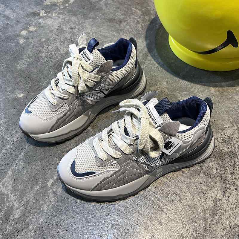 スニーカー レディース 厚底 脚長効果 グレー メッシュ 通気性 アスレジャー 運動靴 レトロ ランニングシューズ カジュアルシューズ 大人 通学 お出かけ 旅行 軽量 春 夏 秋