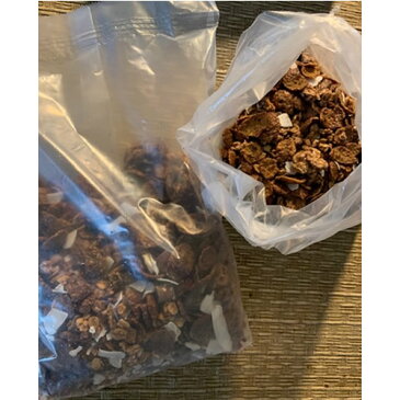 ラブ クランチ オーガニック グラノーラ284g ダークチョコマカロン 箱潰れのため外箱なし牛乳なしでサクサクおやつや手作りお菓子にも◎1杯で12gの全粒穀物が摂れるコーンフレーク最高品質の有機食材で作られたLove Crunch ネーチャーズパース社製