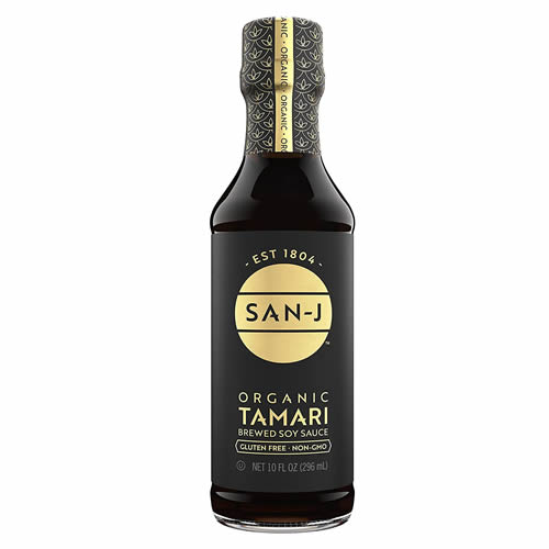 グルテンフリー有機たまり醤油 商品名 　　　　　　　　　　　　　　　　　　　　　　　　　　　　　　　　　　　　　　　　 San-J Organic Gluten Free Tamari Soy Sauce 内容量 296ml ご使用方法 お料理やサラダの調味料として、また隠し味としてもご利用いただけます。 ブランド 　　　　　　　　　　　　　　　　　　　　　　　　　　　　　　　　　　　　　　　　 San-J/サンジェイ社製 　　　　　　　　　　　　　　　　　　　　　　　　　　　　　　　　　　　　　　　　 成分内容 【テーブルスプーン1杯（18g）あたりの内容成分】 カロリー　10 脂肪由来　カロリー　0 脂肪　0 塩分　940mg 総炭水化物　1g以下 プロテイン　2g ■ 保存料や、人工調味料は含まれておりません。 ★原材料 水、オーガニック大豆、塩、オーガニックアルコール（鮮度のため） 　　　　　　　　　　　　　　　 広告文責 : 株式会社Arecare,Inc. 010-1-408-577-0907 生産国 : アメリカ 　｜　 区分 : 食品