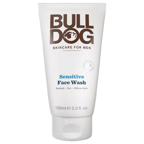 ブルドッグ（BULL DOG） センシティブ フェイスウォッシュ（洗顔料） 150ml男性用（メンズ）スキンケア。バオバブ油 オート麦油 ウィローハーブを配合。スッキリとリフレッシュできる洗顔フォーム。刺激を最小限に抑えるために無香料。敏感肌用メンズコスメ